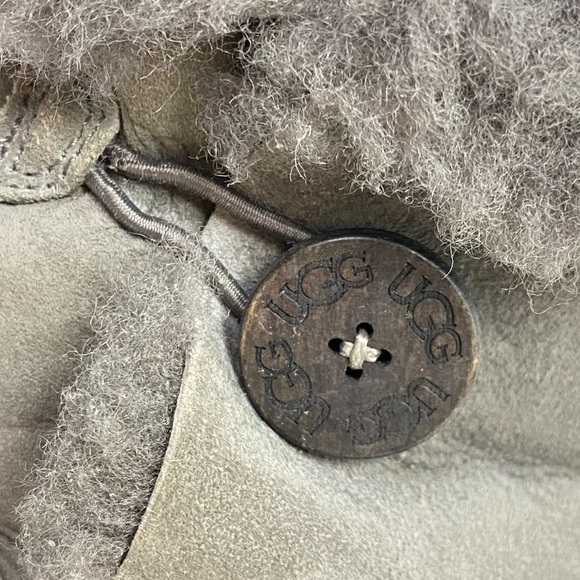 Ugg Bailey Button Boot Womens Size 10 Suede Fur Gray Boots Shoes Booties Grey - Picture 9 of 13